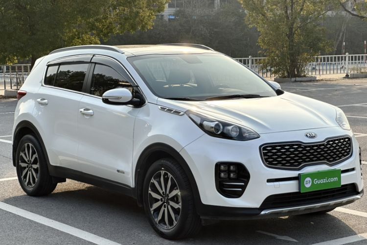 Used Kia KX5 2016 1.6T Automatic Two-Wheel Drive DLX Exterior 12
