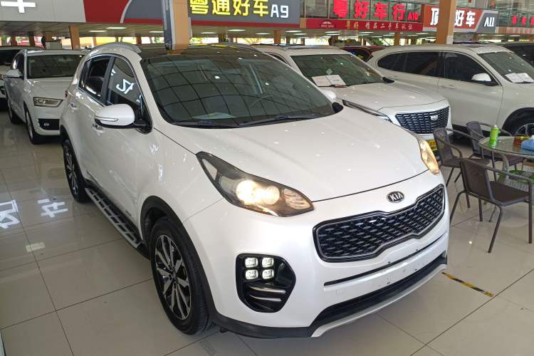 Used Kia KX5 2016 1.6T Automatic Two-Wheel Drive DLX Exterior 2