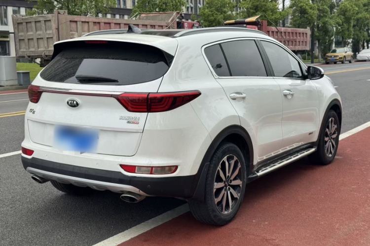 Used Kia KX5 2016 2.0L Automatic 2WD Premium Exterior 3