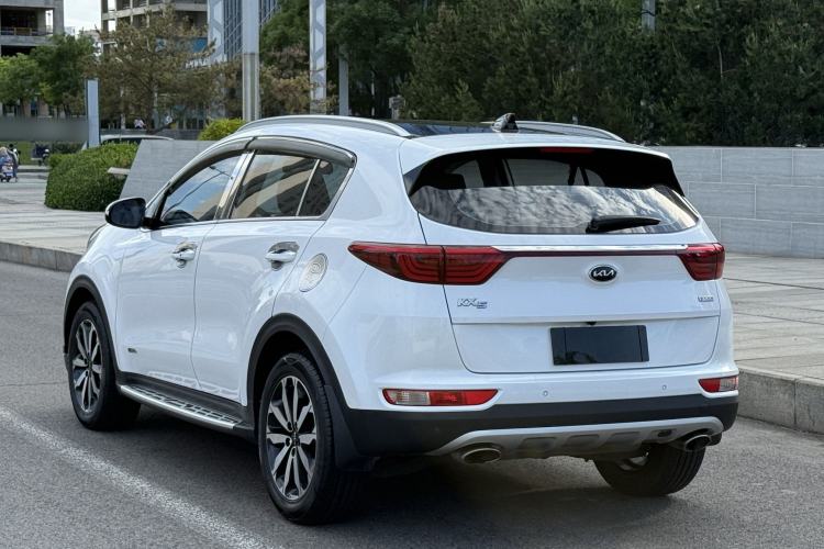 Used Kia KX5 2016 1.6T Automatic Two-Wheel Drive Premium Exterior 4