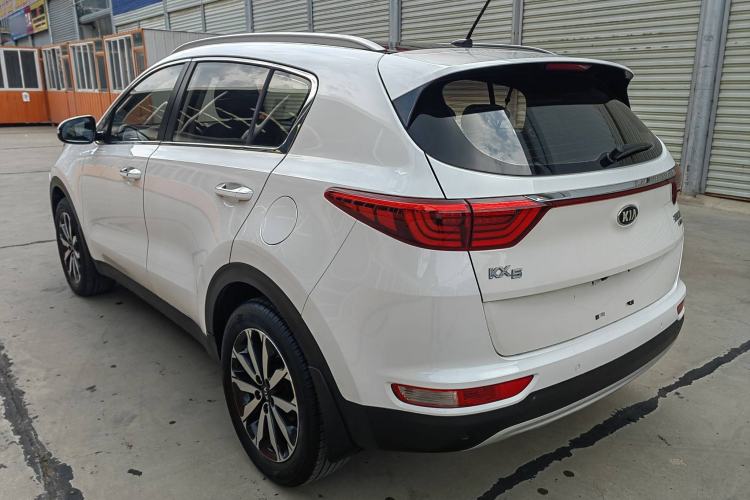 Used Kia KX5 2016 2.0L Automatic 2WD GLS Exterior 5