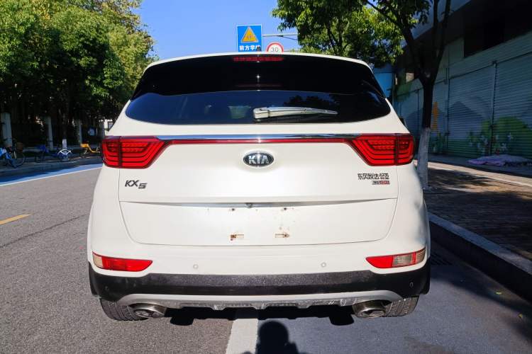 Used Kia KX5 2016 2.0L Automatic 2WD Premium Exterior 5