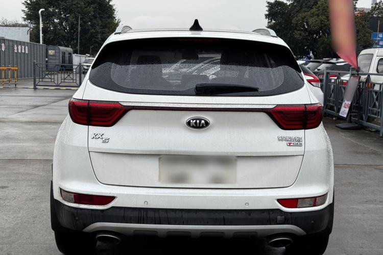 Used Kia KX5 2016 1.6T Automatic Two-Wheel Drive DLX Exterior 6