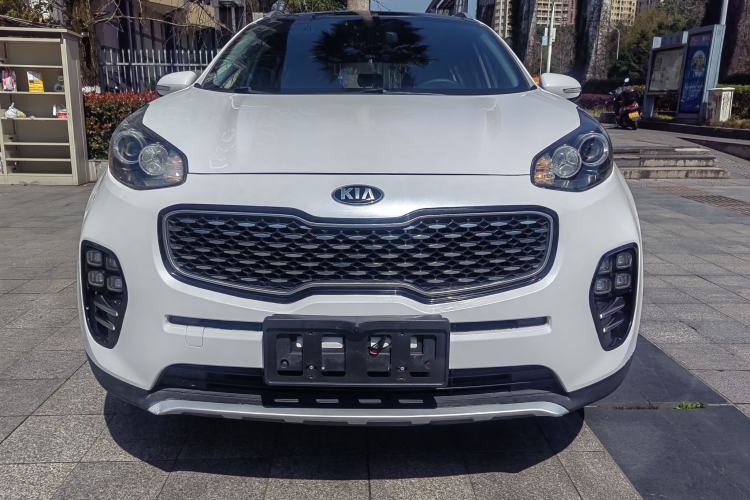 Used Kia KX5 2016 1.6T Automatic Two-Wheel Drive DLX Exterior 6