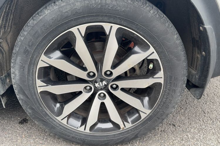 Used Kia KX5 2016 2.0L Automatic 2WD Premium Exterior 7