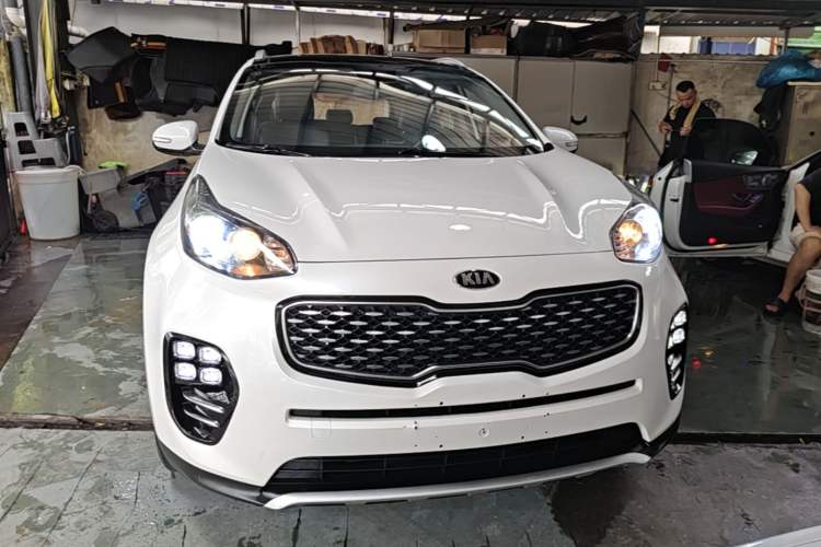 Used Kia KX5 2016 1.6T Automatic Two-Wheel Drive DLX Front