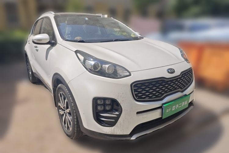 Used Kia KX5 2016 1.6T Automatic Two-Wheel Drive DLX Front Right 45 Deg