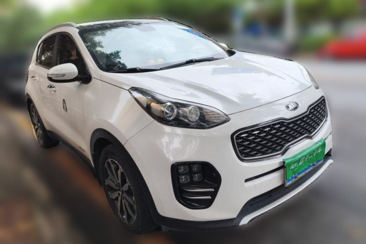 Used Kia KX5 2016 1.6T Automatic Two-Wheel Drive Premium Front Right 45 Deg
