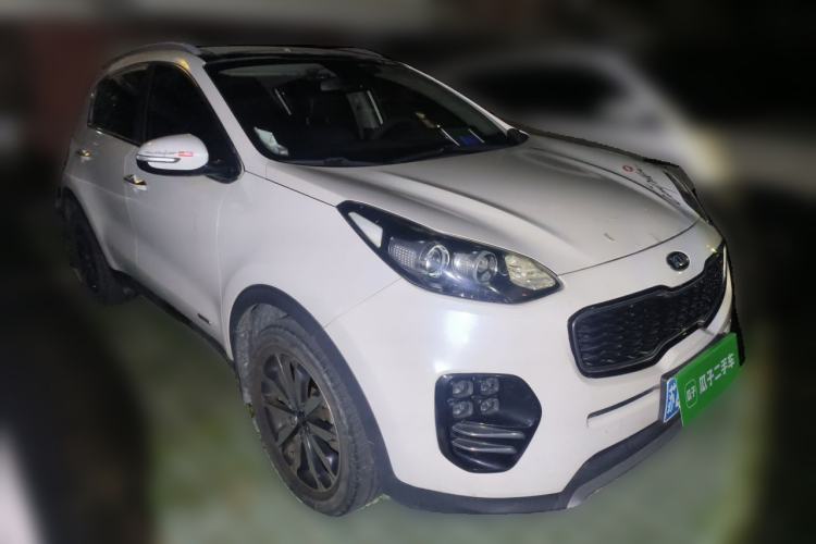 Used Kia KX5 2016 2.0L Automatic 2WD Premium Front Right 45 Deg
