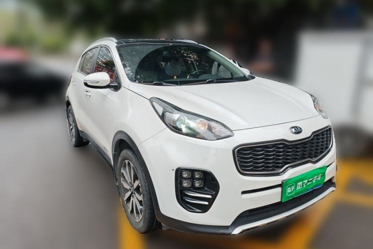 Used Kia KX5 2016 2.0L Automatic 2WD GLS Front Right 45 Deg