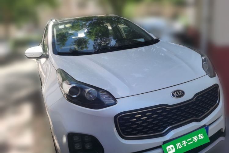 Used Kia KX5 2016 1.6T Automatic Two-Wheel Drive Premium Front Right 45 Deg