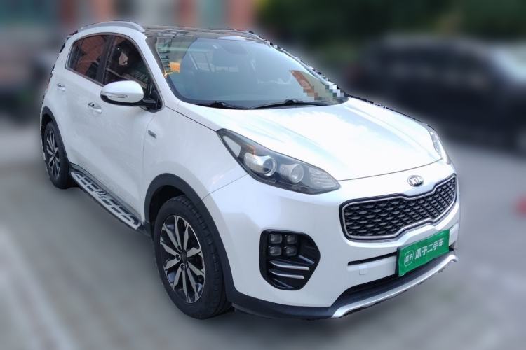 Used Kia KX5 2016 1.6T Automatic Two-Wheel Drive DLX Front Right 45 Deg