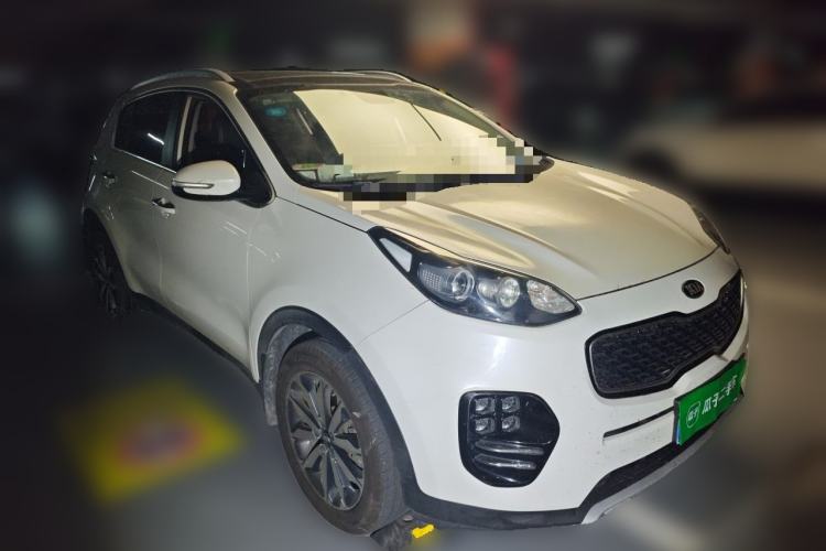 Used Kia KX5 2016 1.6T Automatic Two-Wheel Drive DLX Front Right 45 Deg