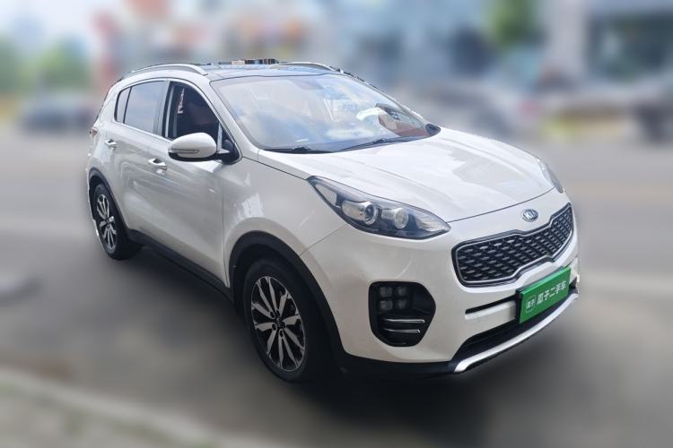 Used Kia KX5 2016 1.6T Automatic Two-Wheel Drive DLX Front Right 45 Deg
