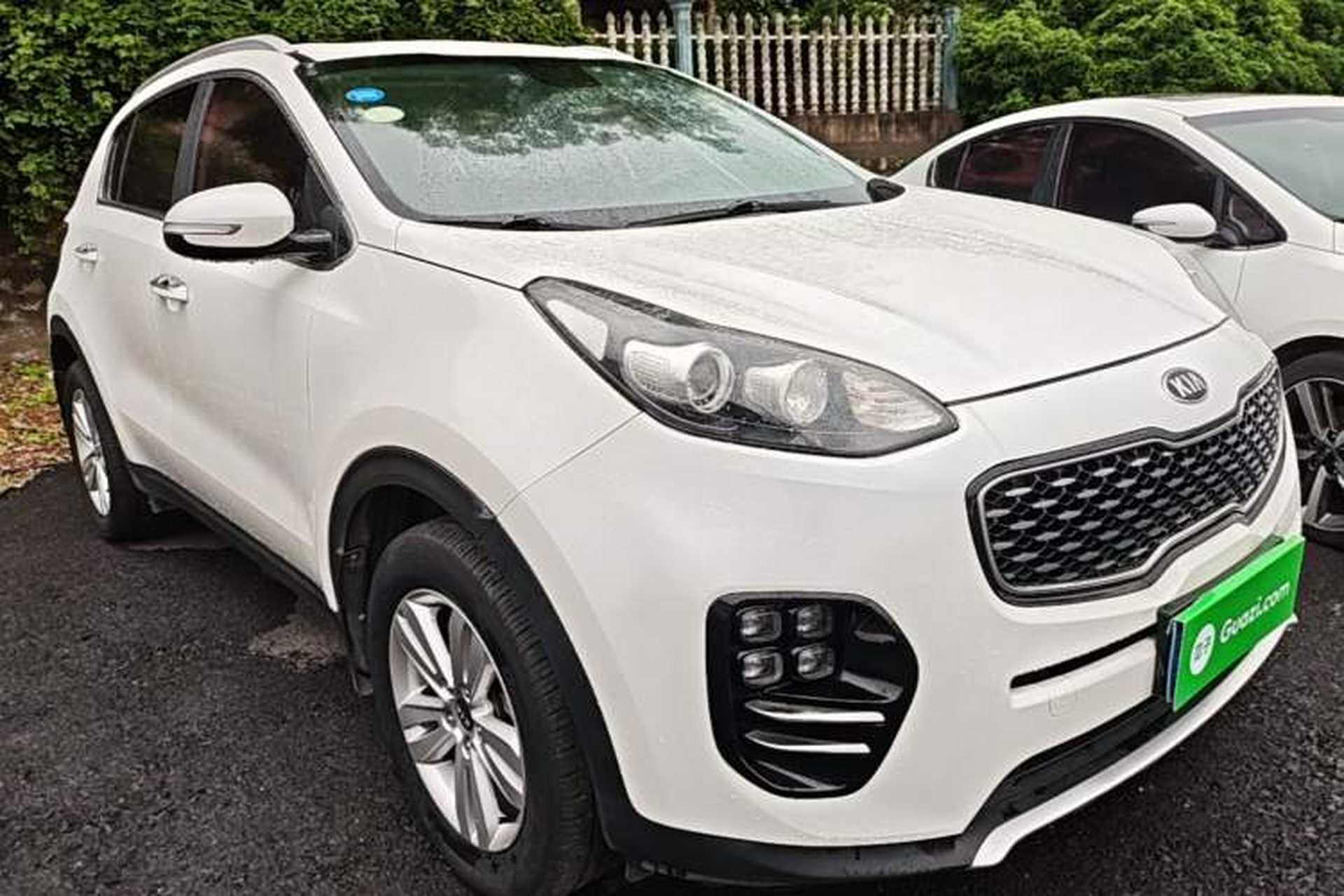 Used Kia KX5 2016 1.6T Automatic Two-Wheel Drive DLX Front Right 45 Deg