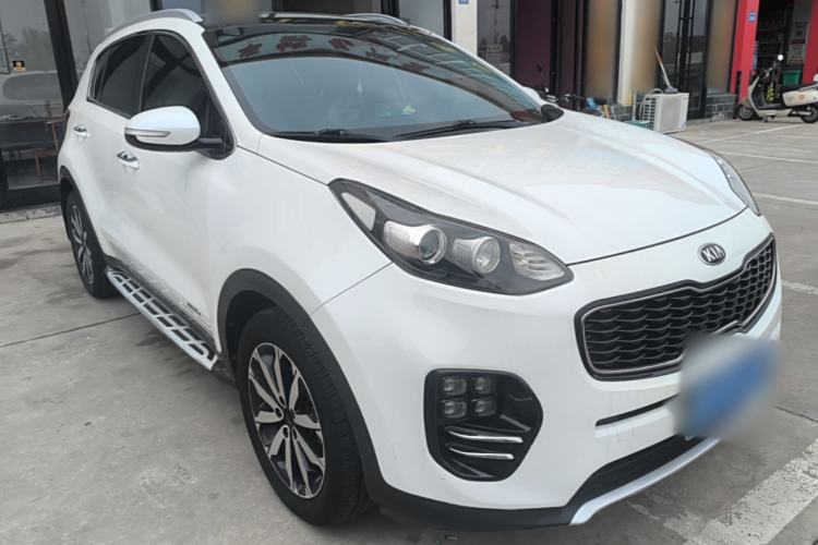Used Kia KX5 2016 2.0L Automatic 2WD GLS Front Right 45 Deg