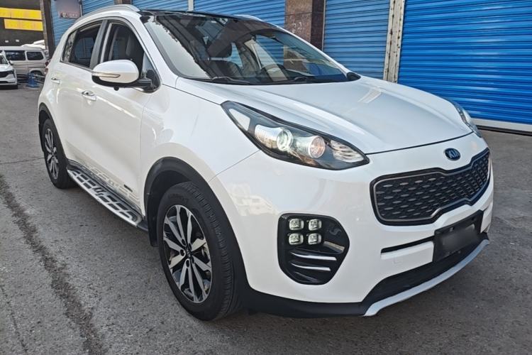 Used Kia KX5 2016 1.6T Automatic Two-Wheel Drive DLX Front Right 45 Deg