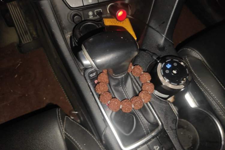Used Kia KX5 2016 2.0L Automatic 2WD GLS Gear Lever