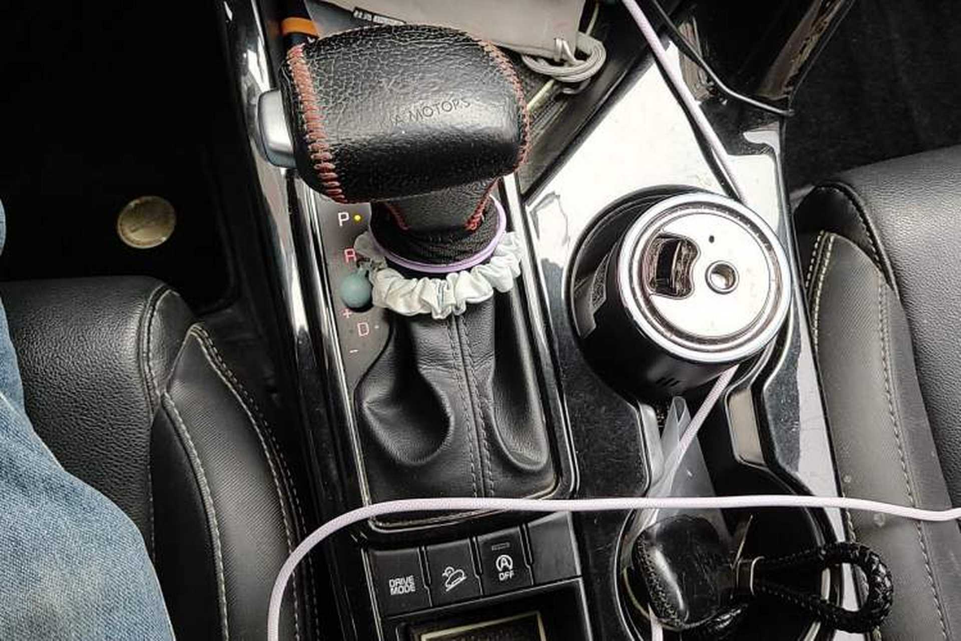 Used Kia KX5 2016 2.0L Automatic 2WD Premium Gear Lever