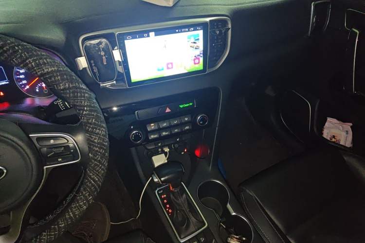 Used Kia KX5 2016 2.0L Automatic 2WD GLS Gear Lever