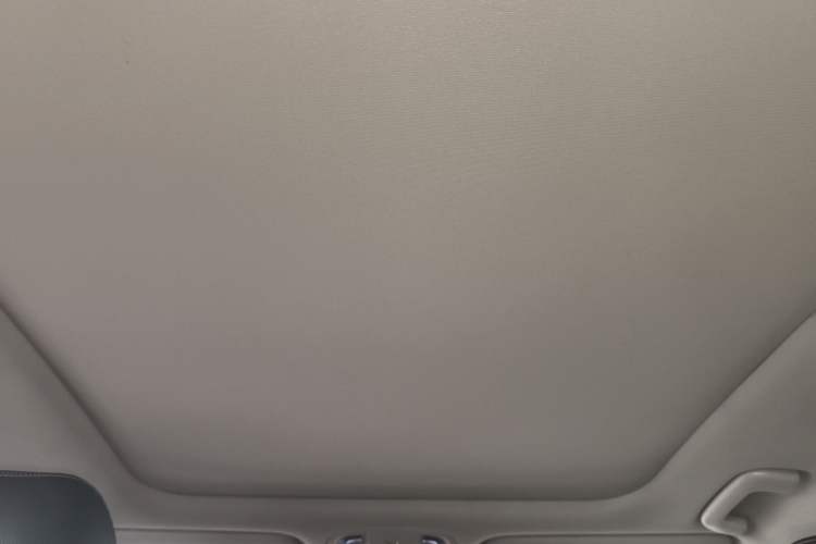 Used Kia KX5 2016 1.6T Automatic Two-Wheel Drive DLX Headliner