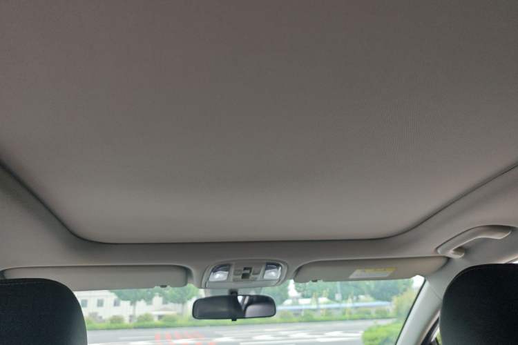 Used Kia KX5 2016 1.6T Automatic Two-Wheel Drive DLX Headliner