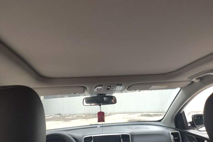 Used Kia KX5 2016 2.0L Automatic 2WD GLS Headliner