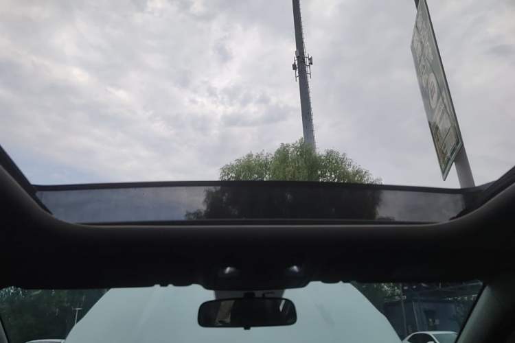 Used Kia KX5 2016 1.6T Automatic Two-Wheel Drive DLX Headliner