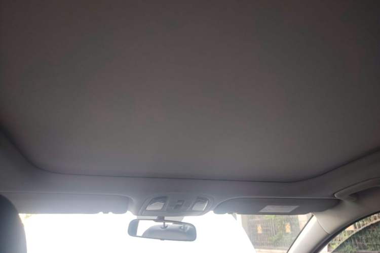 Used Kia KX5 2016 1.6T Automatic Two-Wheel Drive DLX Headliner
