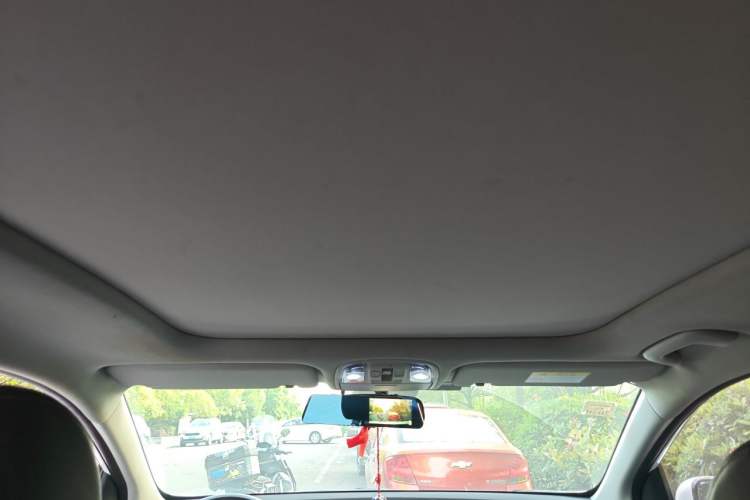 Used Kia KX5 2016 1.6T Automatic Two-Wheel Drive DLX Headliner