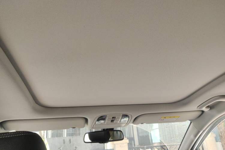 Used Kia KX5 2016 1.6T Automatic Two-Wheel Drive Premium Headliner