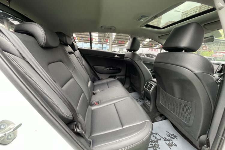 Used Kia KX5 2016 1.6T Automatic Two-Wheel Drive DLX Headliner