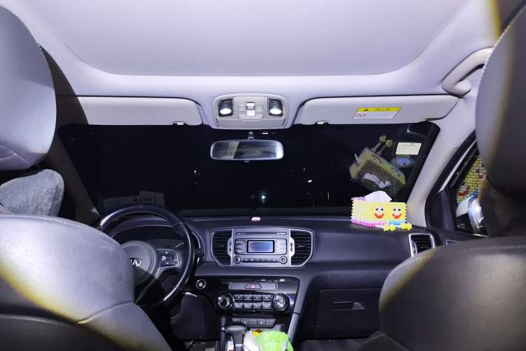 Used Kia KX5 2016 2.0L Automatic 2WD GLS Headliner