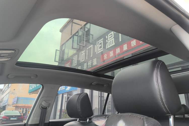 Used Kia KX5 2016 2.0L Automatic 2WD GLS Headliner