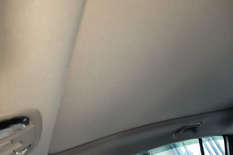 Used Kia KX5 2016 1.6T Automatic Two-Wheel Drive DLX Headliner