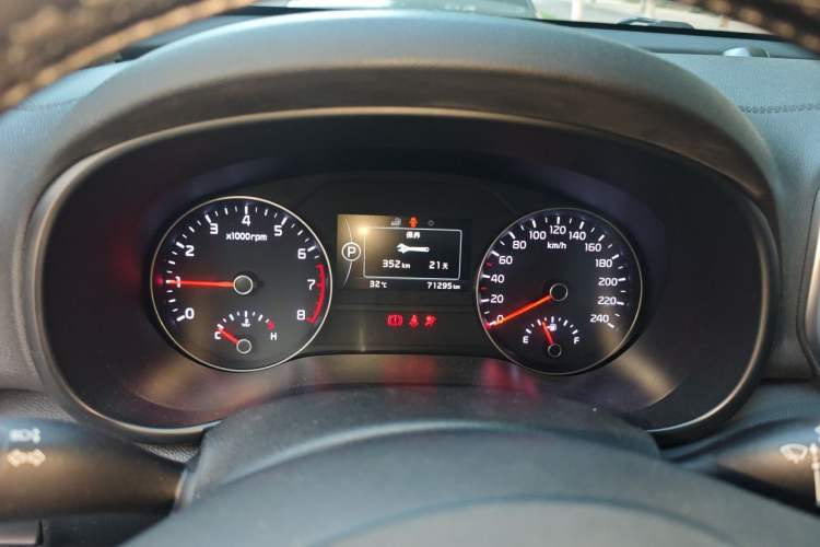Used Kia KX5 2016 1.6T Automatic Two-Wheel Drive Premium Instrument Cluster