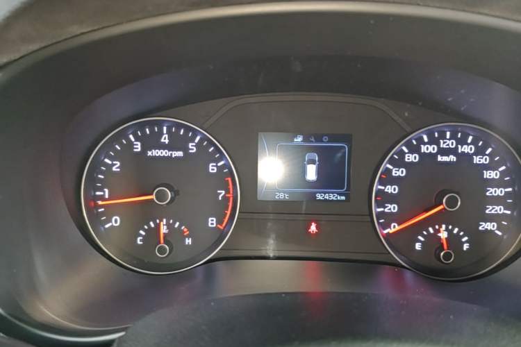 Used Kia KX5 2016 1.6T Automatic Two-Wheel Drive DLX Instrument Cluster