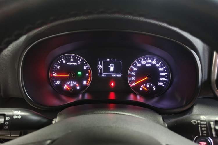 Used Kia KX5 2016 1.6T Automatic Two-Wheel Drive DLX Instrument Cluster