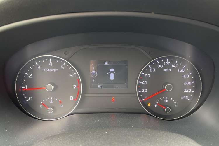 Used Kia KX5 2016 1.6T Automatic Two-Wheel Drive DLX Instrument Cluster
