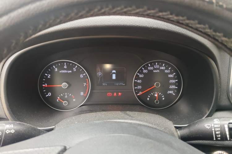 Used Kia KX5 2016 1.6T Automatic Two-Wheel Drive DLX Instrument Cluster