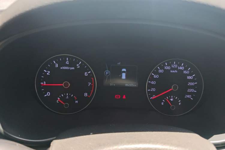 Used Kia KX5 2016 1.6T Automatic Two-Wheel Drive DLX Instrument Cluster