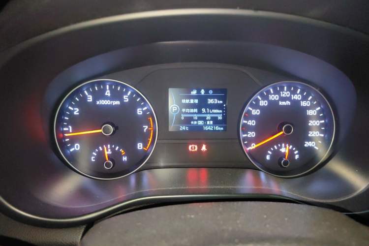 Used Kia KX5 2016 1.6T Automatic Two-Wheel Drive DLX Instrument Cluster