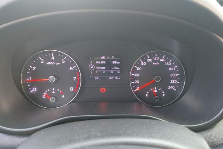 Used Kia KX5 2016 1.6T Automatic Two-Wheel Drive DLX Instrument Cluster