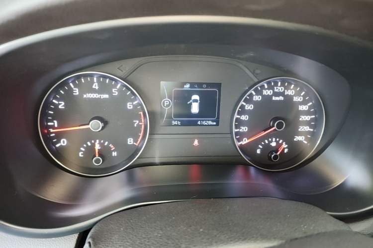 Used Kia KX5 2016 1.6T Automatic Two-Wheel Drive DLX Instrument Cluster