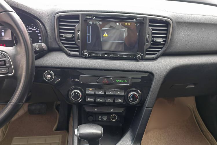 Used Kia KX5 2016 2.0L Automatic 2WD GLS Interior 5