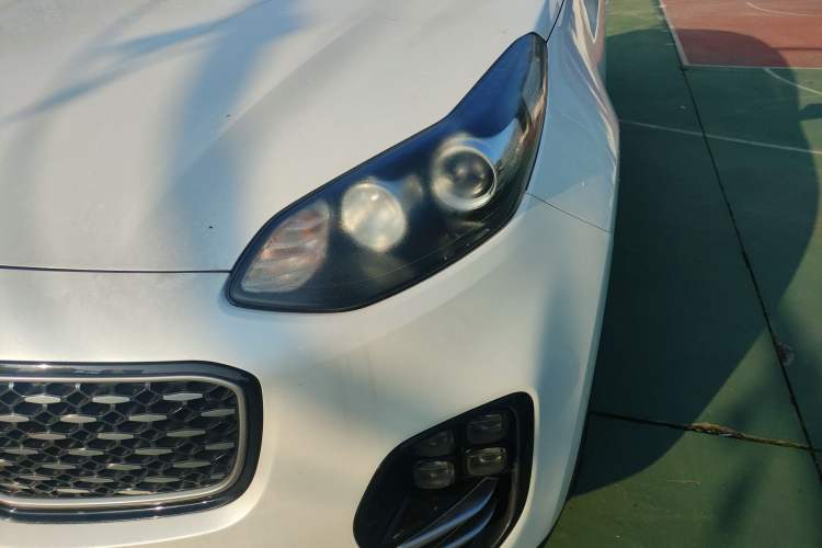 Used Kia KX5 2016 1.6T Automatic Two-Wheel Drive DLX Left Front Headlight
