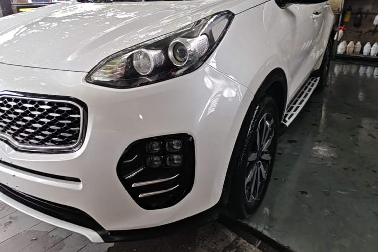 Used Kia KX5 2016 1.6T Automatic Two-Wheel Drive DLX Left Front Headlight