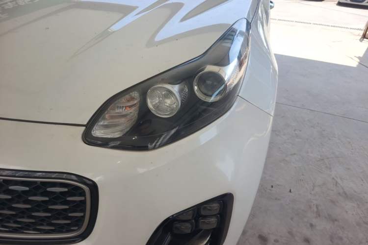 Used Kia KX5 2016 1.6T Automatic Two-Wheel Drive DLX Left Front Headlight