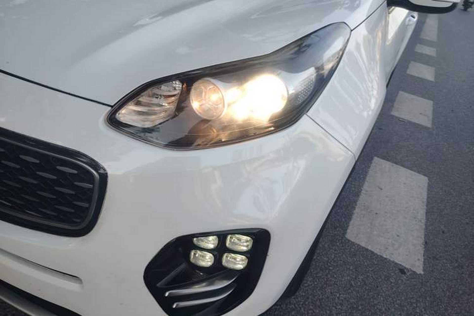 Used Kia KX5 2016 1.6T Automatic Two-Wheel Drive DLX Left Front Headlight