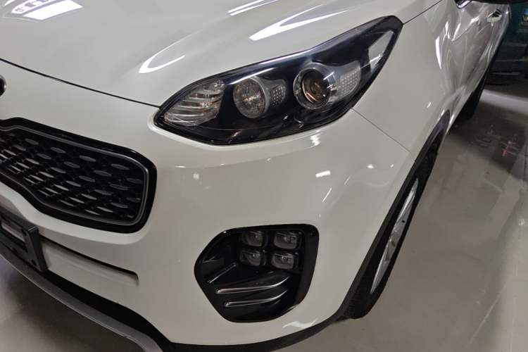 Used Kia KX5 2016 1.6T Automatic Two-Wheel Drive DLX Left Front Headlight